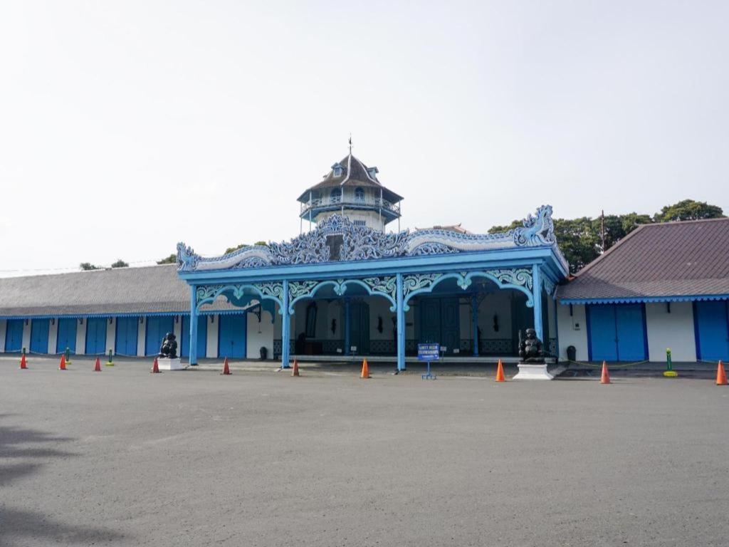 Grand Amira Hotel Solo, Azana Hotels Collection Eksteriør billede