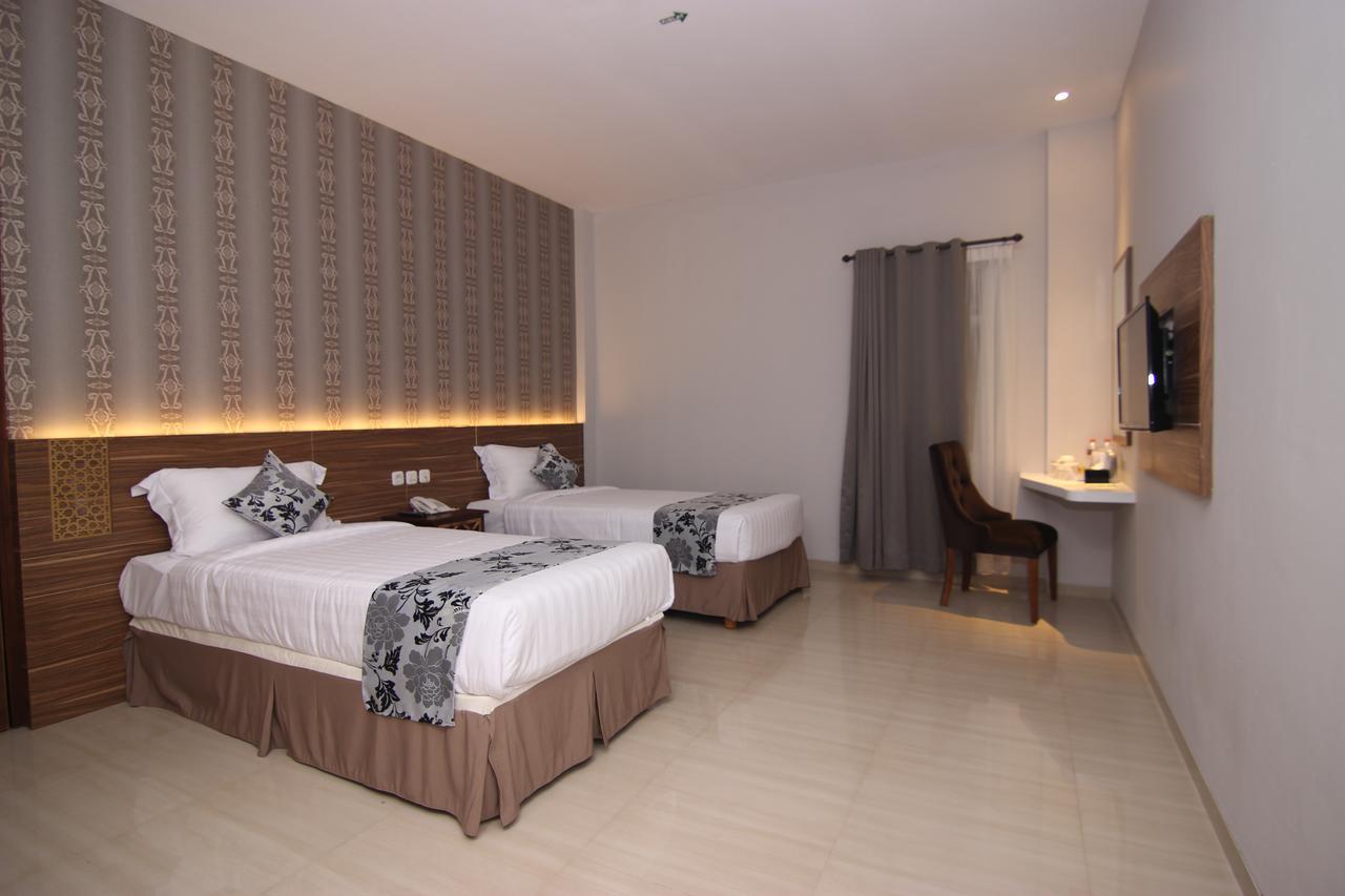 Grand Amira Hotel Solo, Azana Hotels Collection Eksteriør billede